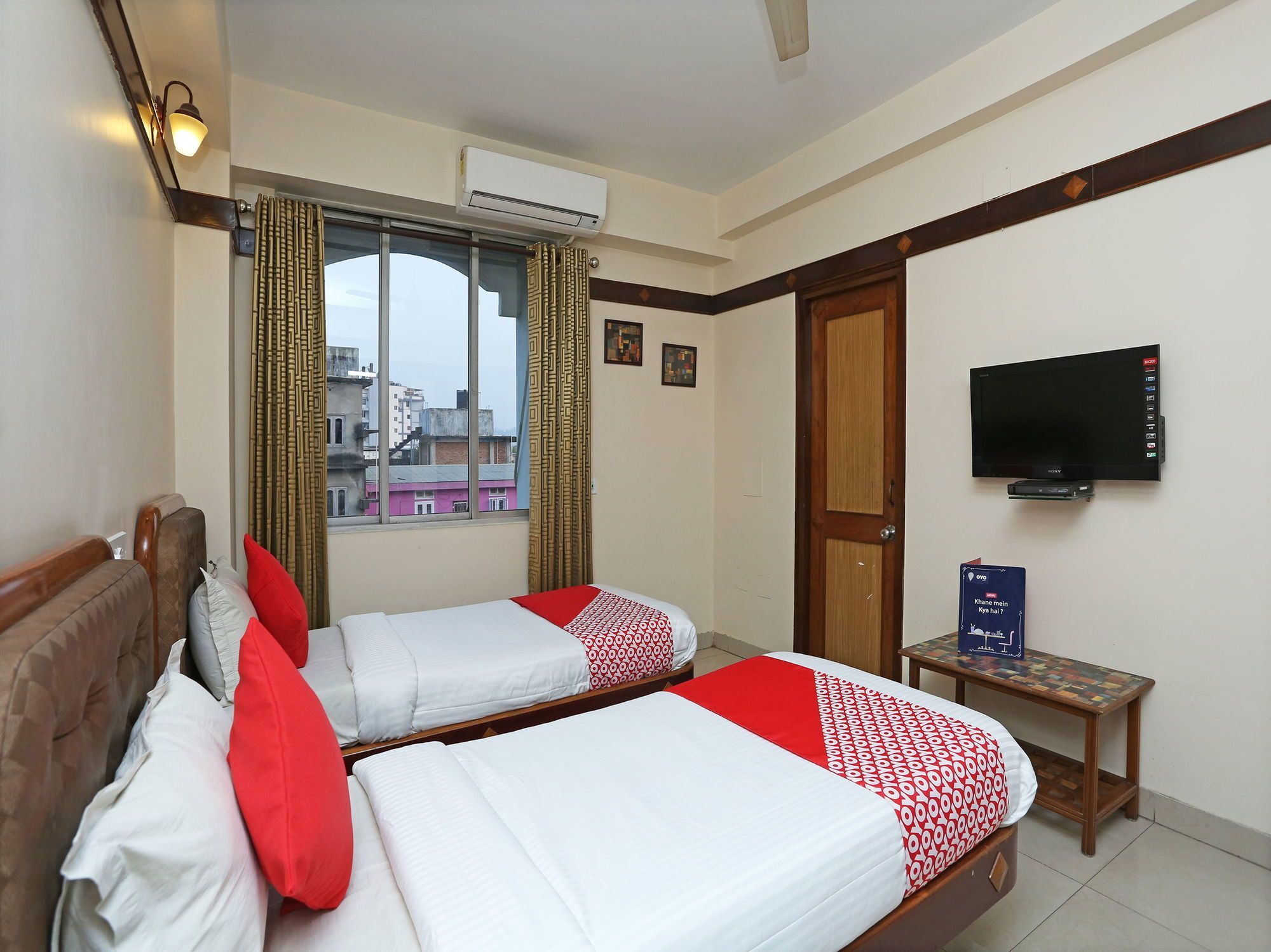 Hotel Amrit Regency 古瓦哈提 外观 照片