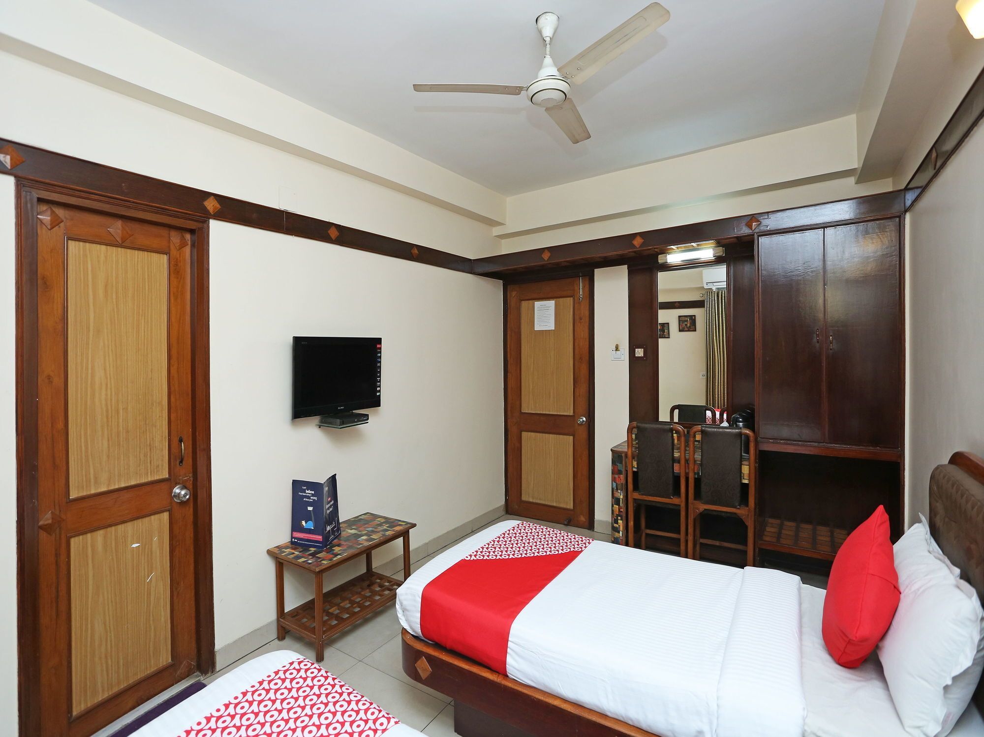 Hotel Amrit Regency 古瓦哈提 外观 照片