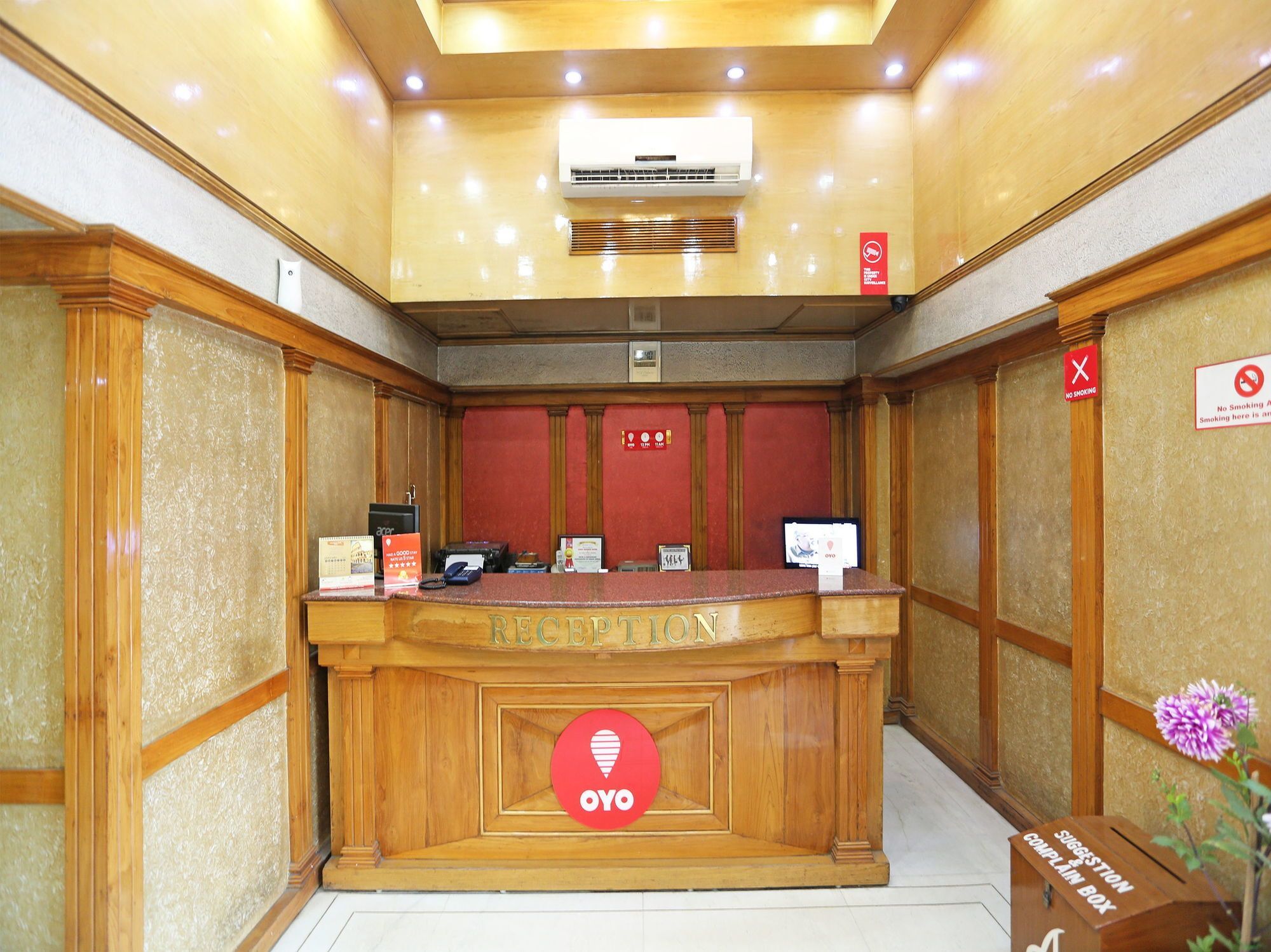 Hotel Amrit Regency 古瓦哈提 外观 照片